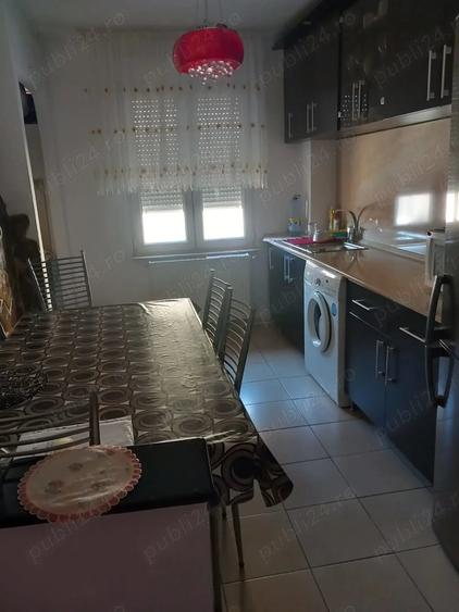 Apartament cu 2 camere decomandat, mobilat în Rogerius