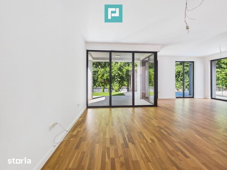 Casă cu 5 camere cu Teren 250 Mp în Central