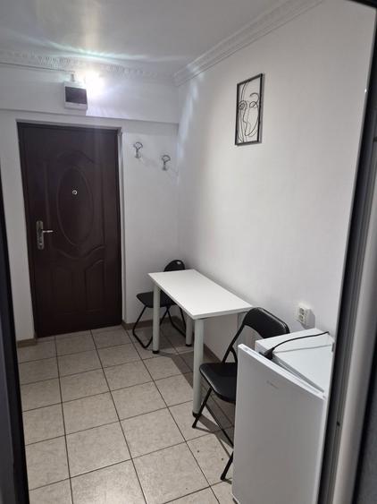 Garsonieră în Sârbi