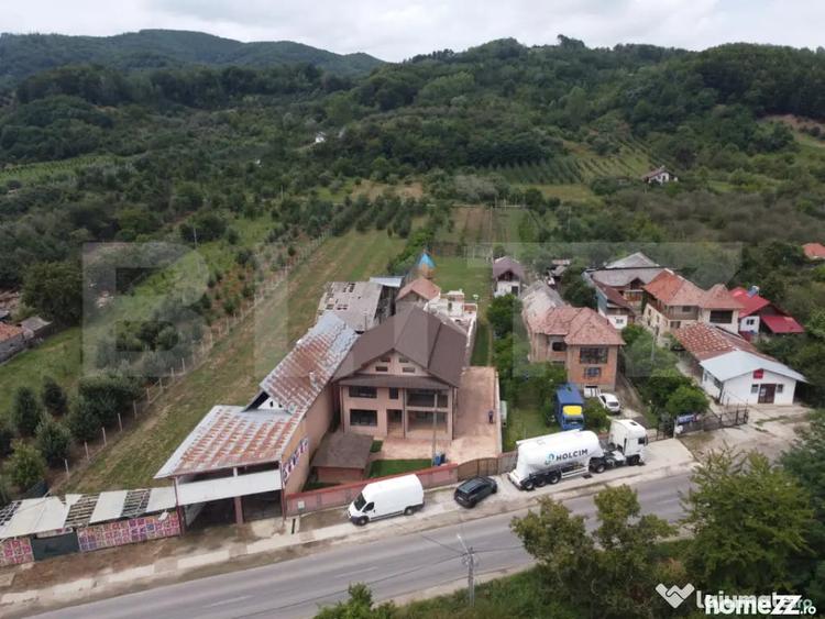 Casa 80% finalizata, 207 mp, teren 2.360 mp zona mont - Targoviste (Dambovita) - 11