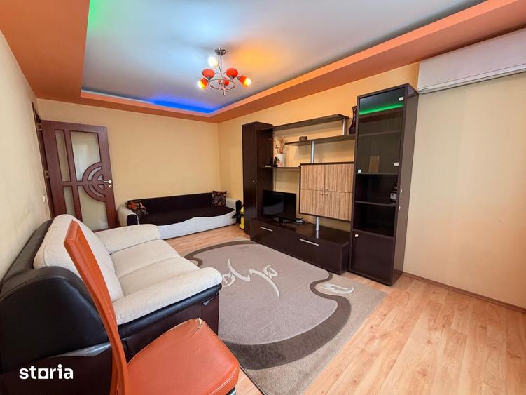 Apartament cu 3 camere decomandat, mobilat în Berceni