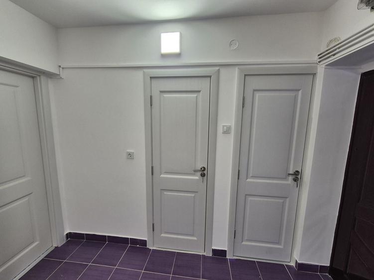 Garsonieră decomandată în Dâmbu Pietros