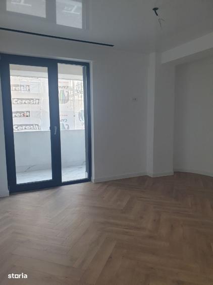 Apartament cu 3 camere în Rediu