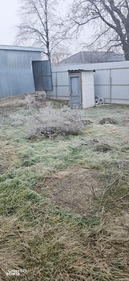 Casă cu 2 camere cu Teren 250 Mp în Târgu Neamț