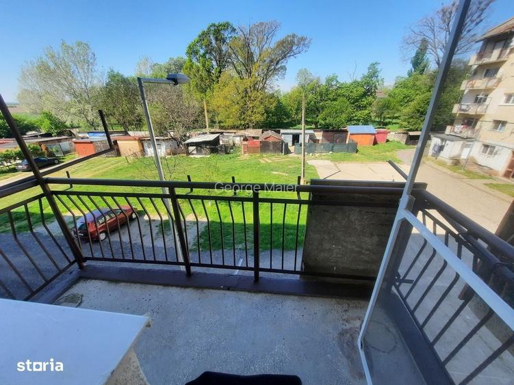 Apartament 2 camere Et 2 str Merilor la iesire Satu Mare