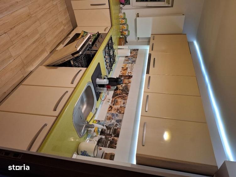 Oferta direct proprietar , apt 4 camere , et 2,mobilat/utilat, Cfectii - 22