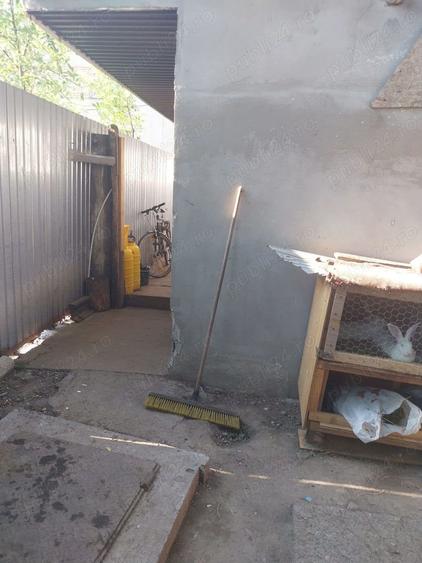 Apartament cu 2 camere decomandat în Zăvoaia