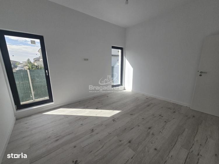 Casă cu 4 camere în Clinceni