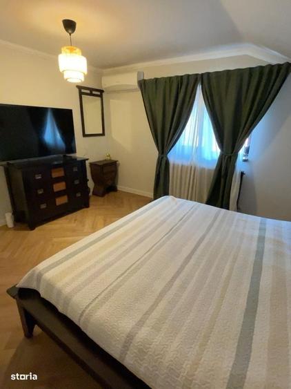 Casă cu 4 camere cu Teren 421 Mp în Cernica