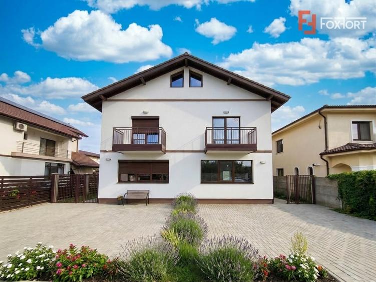 Duplex cu 4 camere semidecomandat cu Canalizare în Giroc