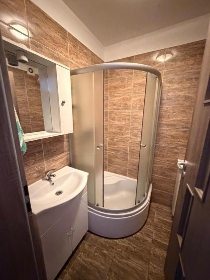 Apartament cu 2 camere decomandat în Exterior Vest