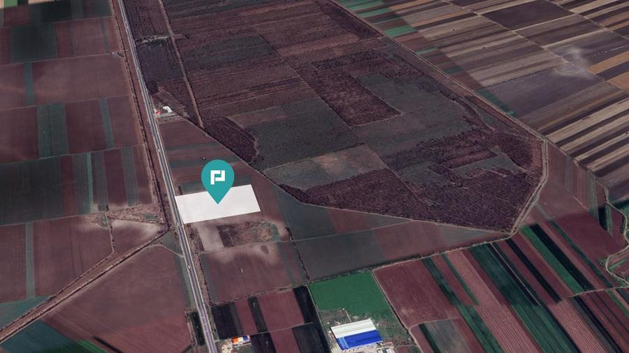 Teren de 48300 mp, în Glina