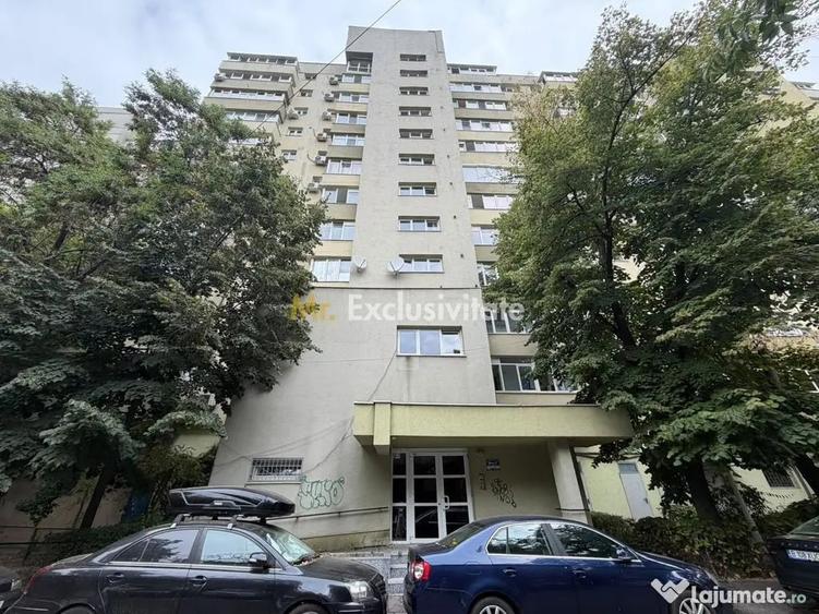 Garsonieră decomandată în Titulescu