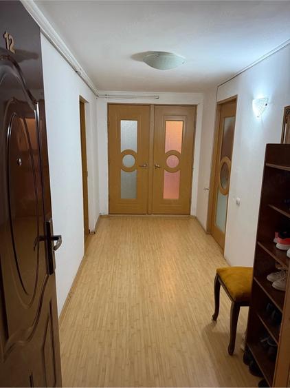 Apartament cu 2 camere decomandat în Rahova