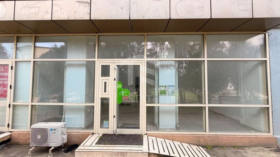 DE INCHIRIAT | SPATIU COMERCIAL | 166 MP - 2