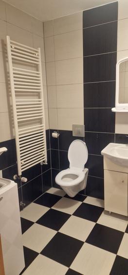 Apartament cu 2 camere decomandat în Drumul Carului