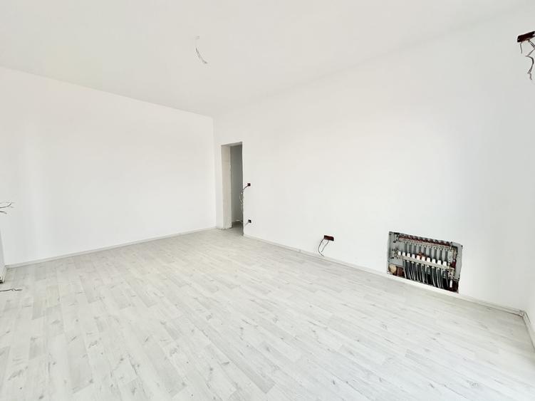 Apartament cu 3 camere decomandat în Calea Urseni