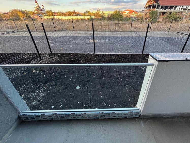 Apartament cu 2 camere semidecomandat în Exterior Vest