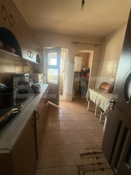 Apartament 3 camere de vanzare | Micro 6 | Etaj 8 | Lift - 4