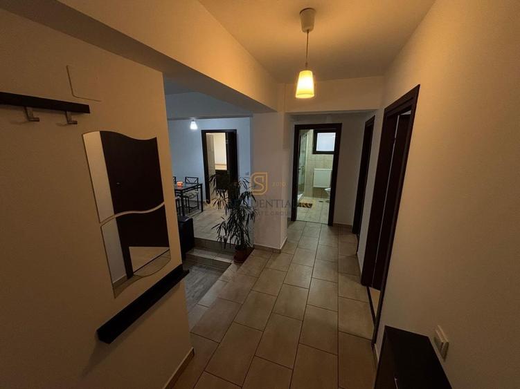 Apartament cu 3 camere decomandat, mobilat în Berceni