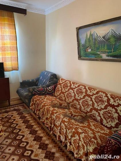 Casă cu 3 camere cu Teren 2300 Mp în Grădiștea