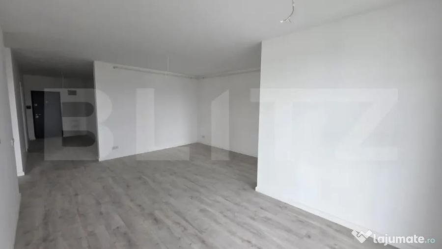 Apartament cu 3 camere semidecomandat în Nord