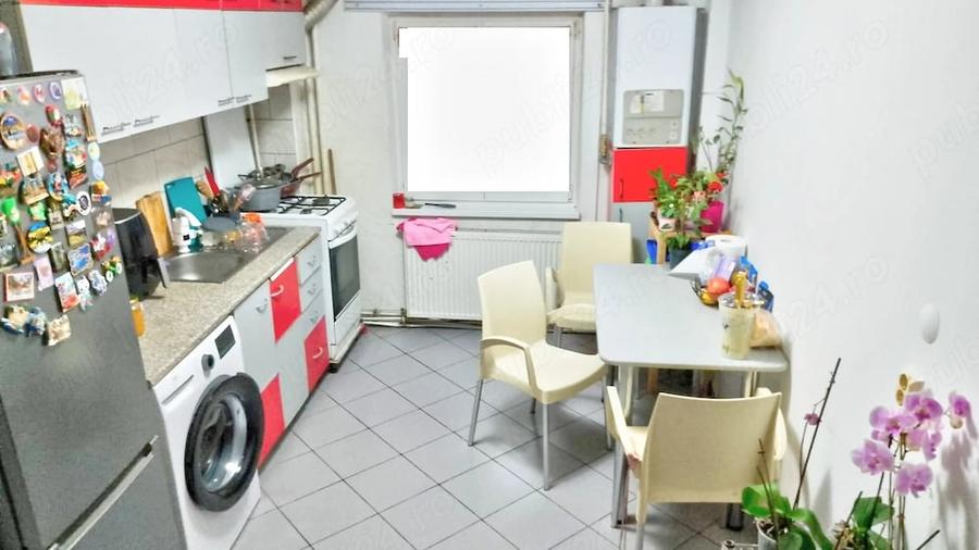 Apartament cu 2 camere decomandat în Precista
