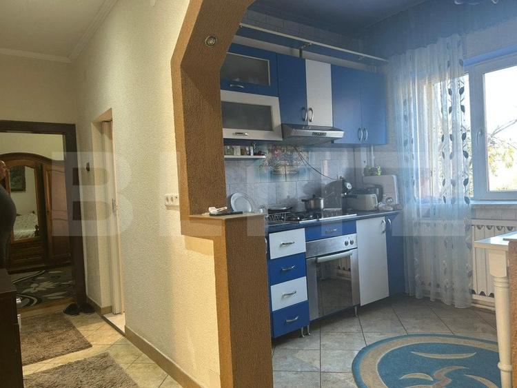 Duplex cu 9 camere cu Garaj în Botizului