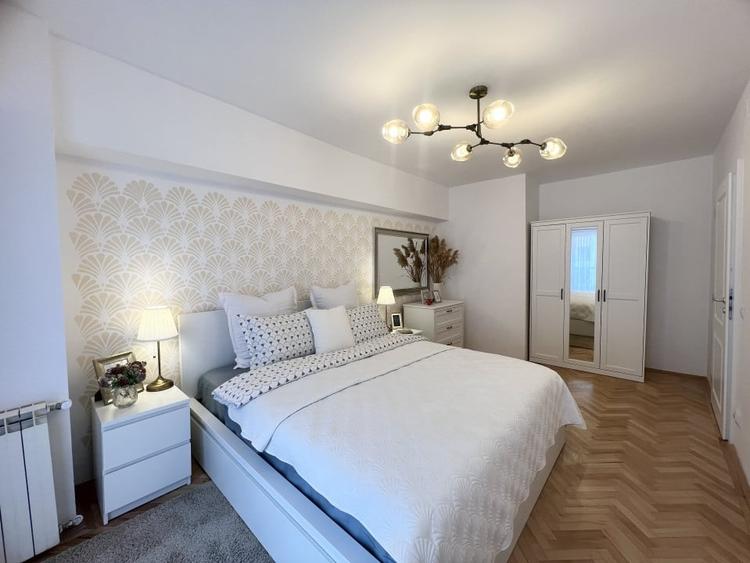 Apartament cu 2 camere decomandat, mobilat în Libertății