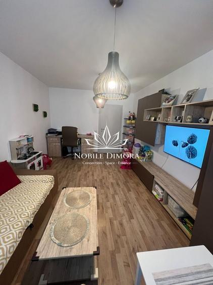 Apartament cu 2 camere decomandat, mobilat în Central