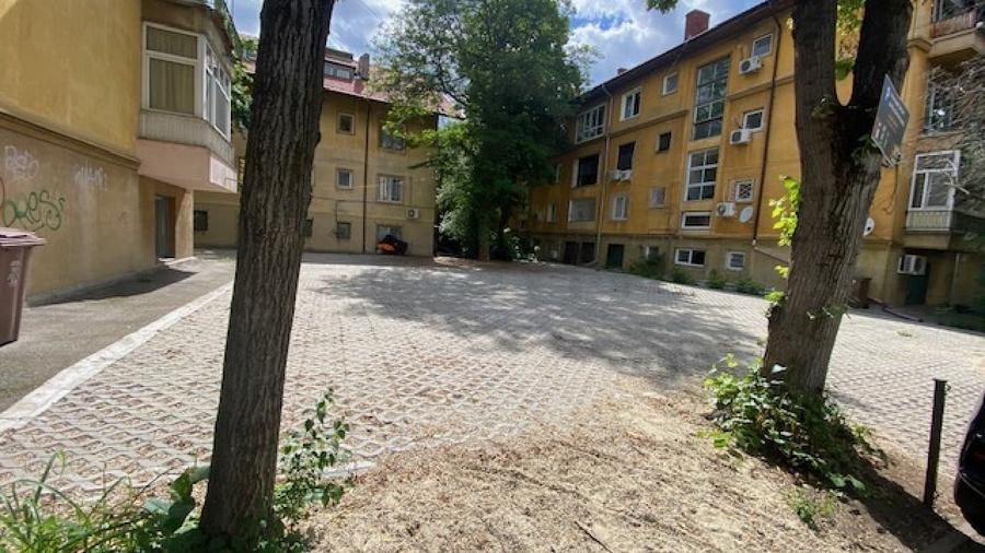 Teren Construcții intravilan de 415 mp, în Primăverii