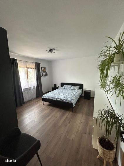 Casă cu 4 camere cu Teren 1500 Mp în Smârdan