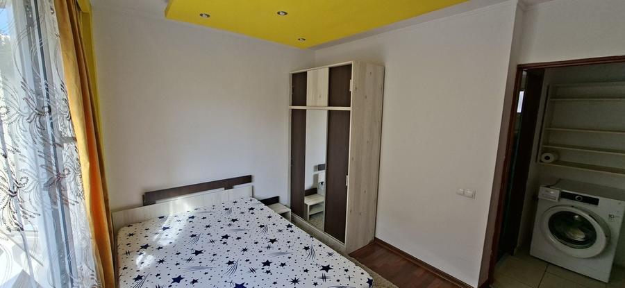 Apartament cu 2 camere decomandat în Ostroveni