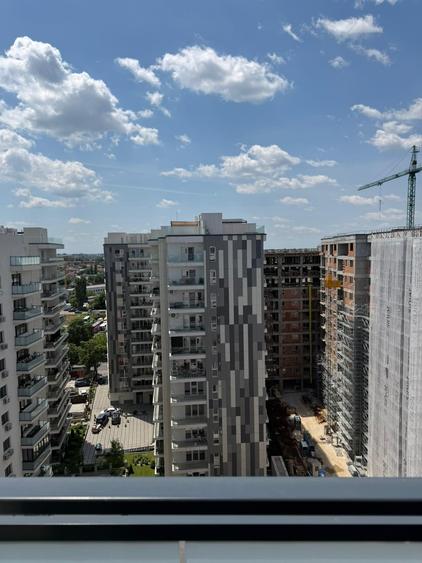 Penthouse cu 3 camere decomandat în Parcul Carol
