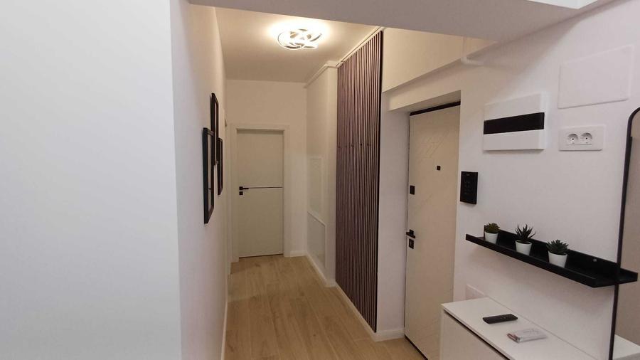 Apartament cu 2 camere decomandat în Runcu