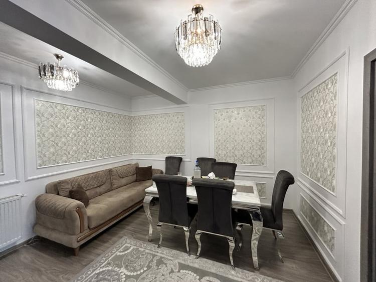 Apartament cu 3 camere semidecomandat, mobilat în Florești — fotografia 3