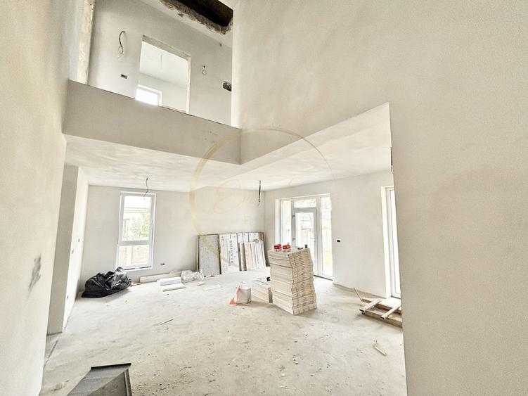 Duplex cu 5 camere cu Canalizare în Moșnița Nouă