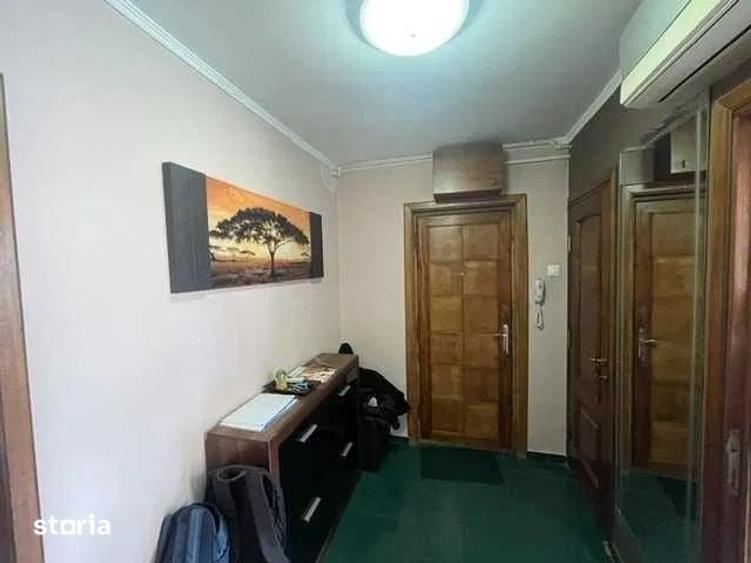 Apartament cu 3 camere decomandat în Militari