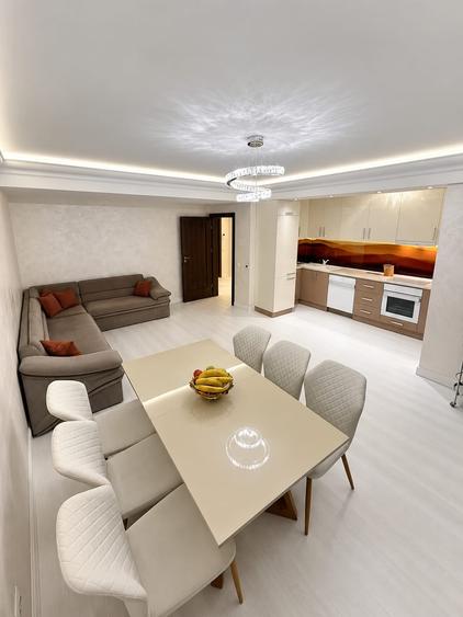Apartament cu 3 camere decomandat în Bd. Coșbuc