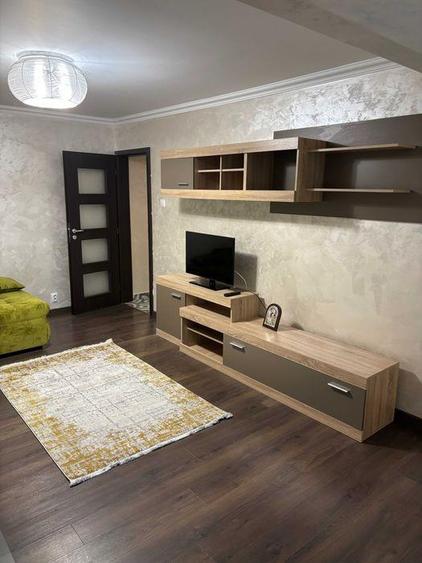 Apartament cu 2 camere decomandat în Tătărași