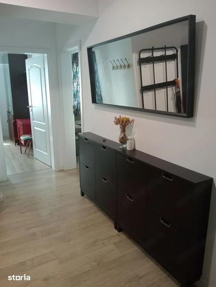 Apartament cu 3 camere decomandat în Străulești