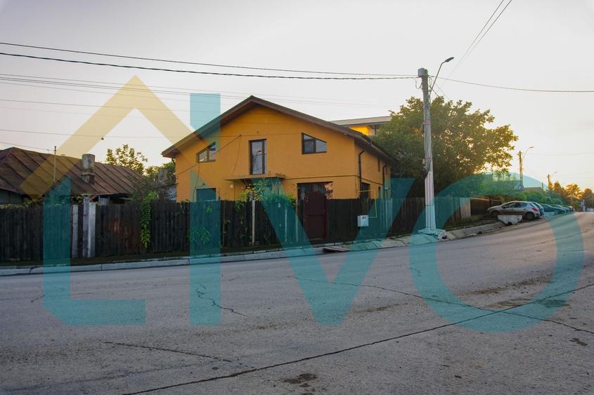 Casă individuală cu 5 camere cu Canalizare în Ștefăneștii de Sus