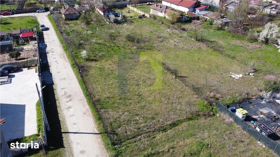 Teren de 398 mp, în Malu Mare