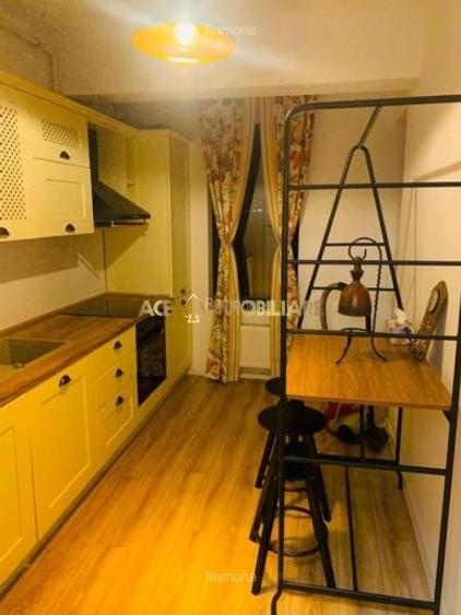 Apartament cu 3 camere decomandat, mobilat în Sisești