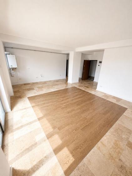 Apartament cu 2 camere decomandat în Parc Zăvoi