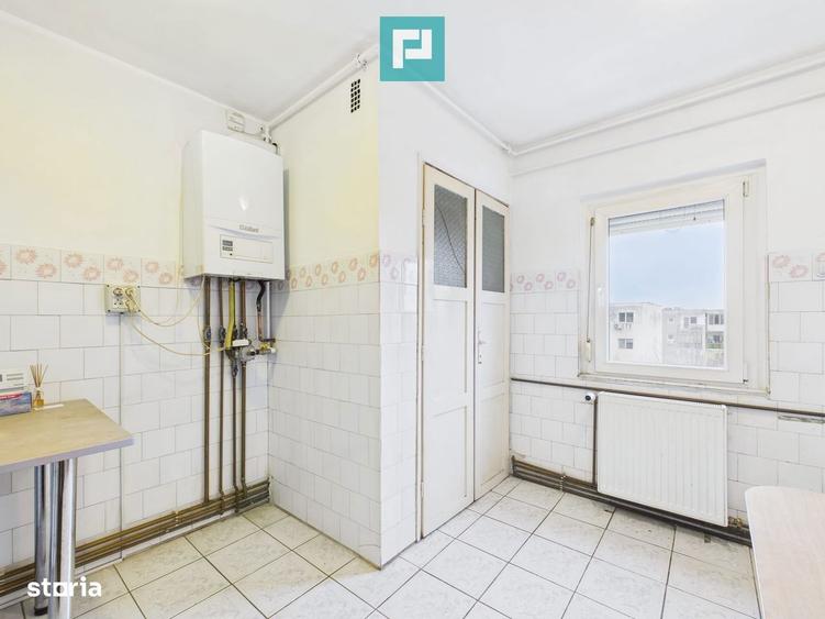 Apartament cu 3 camere decomandat în Micălaca