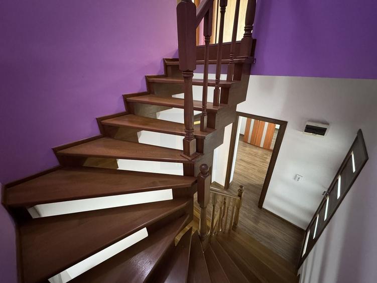 Casa cu 7 camere de vanzare in zona *Regie-Belvedere* - 35