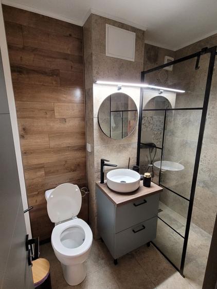 Garsonieră decomandată în Rovine