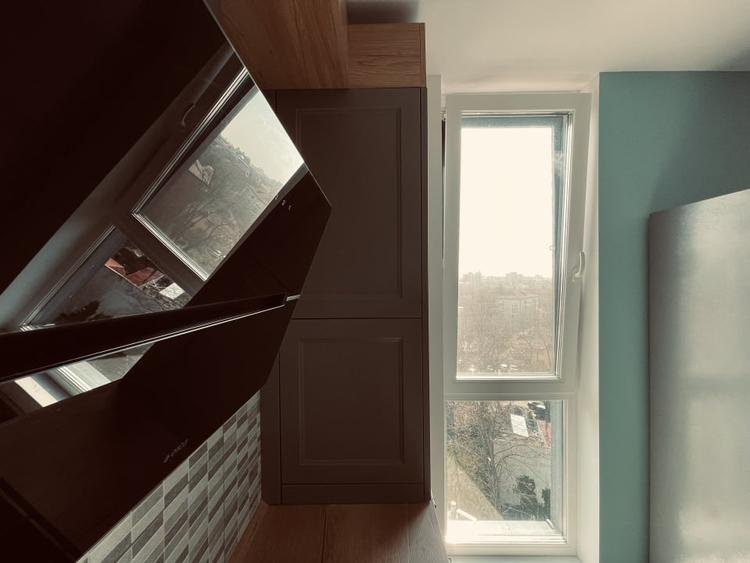 Apartament cu 2 camere semidecomandat, mobilat în Take Ionescu