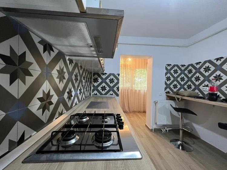 Garsonieră decomandată, mobilată în Tătărași